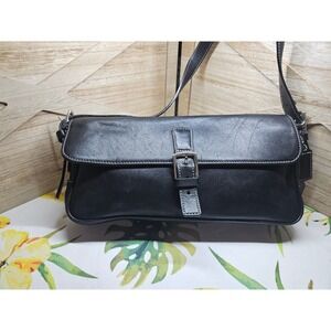Vtg Coach Hamptons Flap Baguette Black Leather Shoulder Bag E0S-7784 Y2K